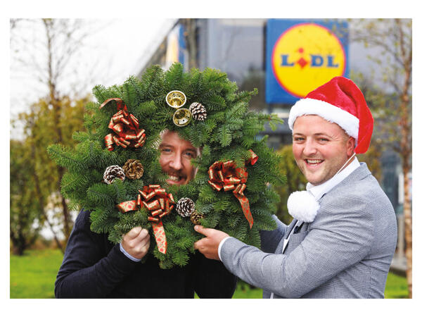 Deluxe Christmas Wreath