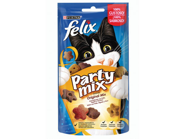 Party Mix Snacks for Cats