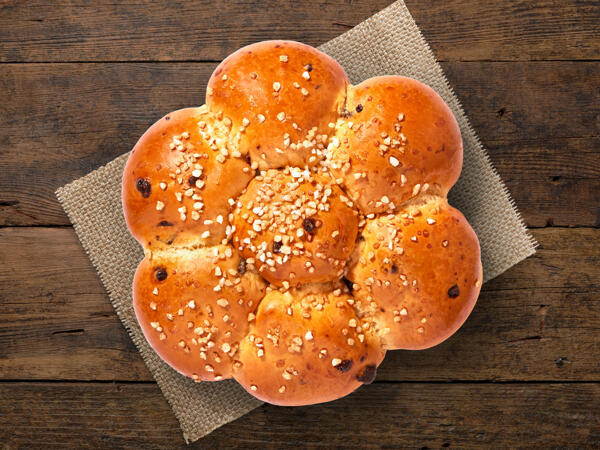 Dreikönigskuchen mit Schokolade​