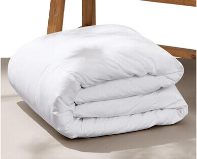 Quill-Less Duck Feather Quilt - King Size