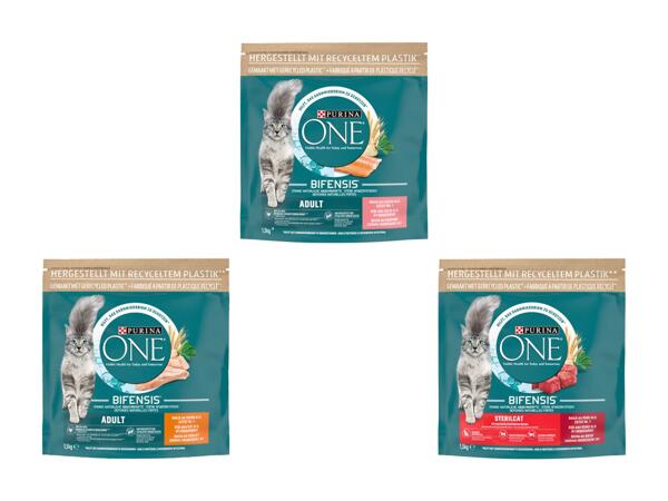 Nourriture sèche pour chats Purina One