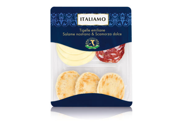 Tigelle Emiliane with Salami and Mild Scamorza Cheese