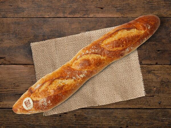 Baguette bio cuite au four à pierre