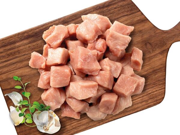 Frisches Schweinefleisch gewürfelt