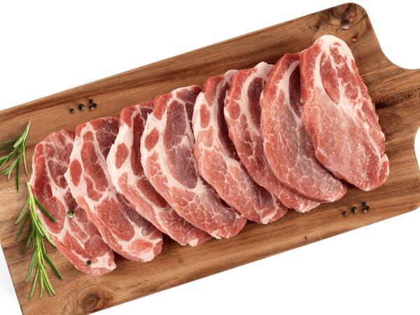 Frische Schopfsteaks