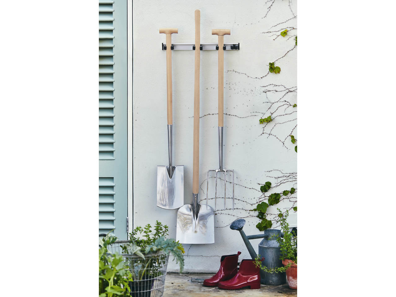 Tool Holder