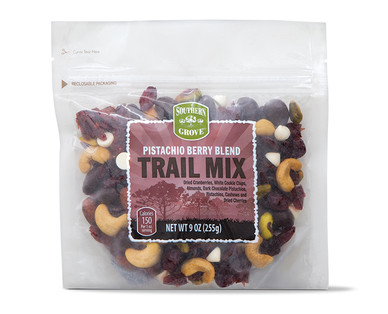 Southern Grove Pistachio Berry Blend