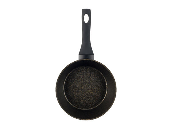 Russell Hobbs 20CM Saucepan