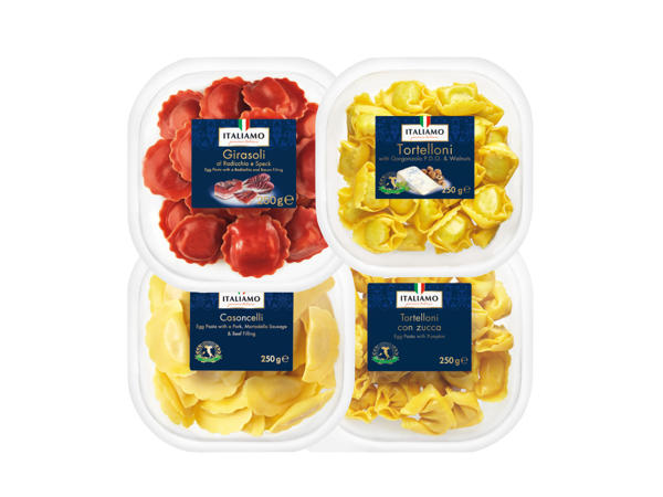 Färsk pasta med fyllning