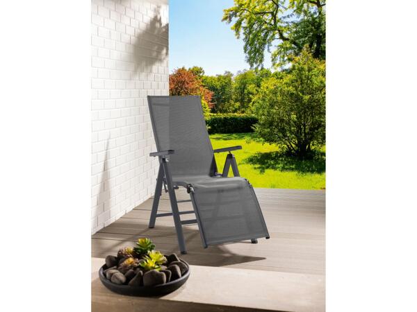 Aluminium recliner
