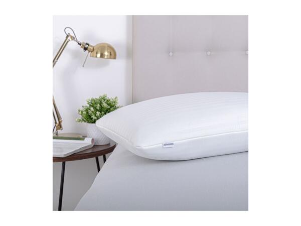 Silentnight Memory Foam Anti - Bacterial Pillow