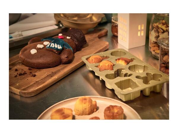 Livarno Home Christmas Silicone Baking Mould/​Chocolate Mould