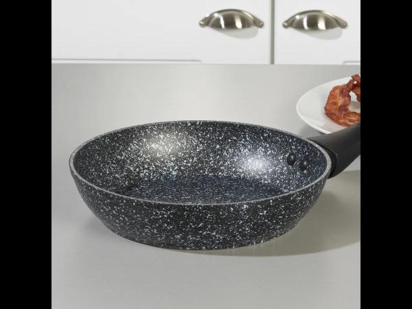 Megastone 28cm Frying Pan