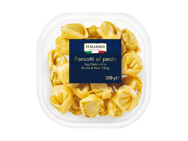 Italiensk-inspireret is eller frisk pasta med fyld
