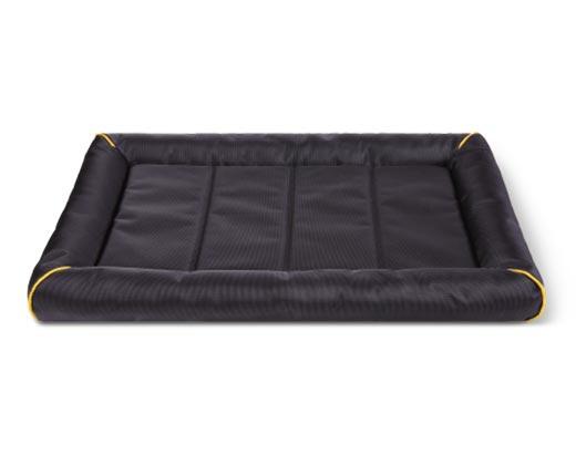 Heart to Tail 
 Bolstered Crate Mat