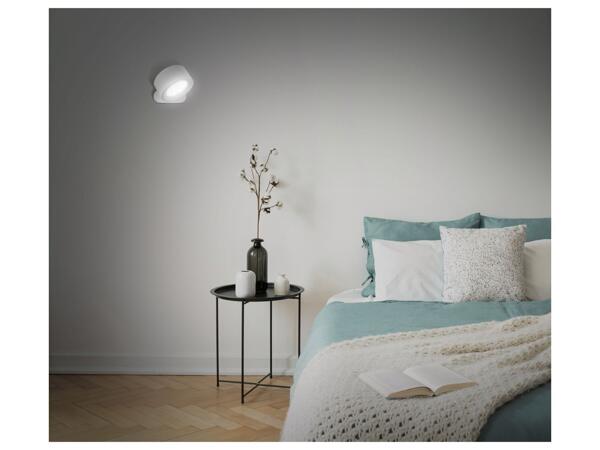 Battery-Operated LED Wall Light