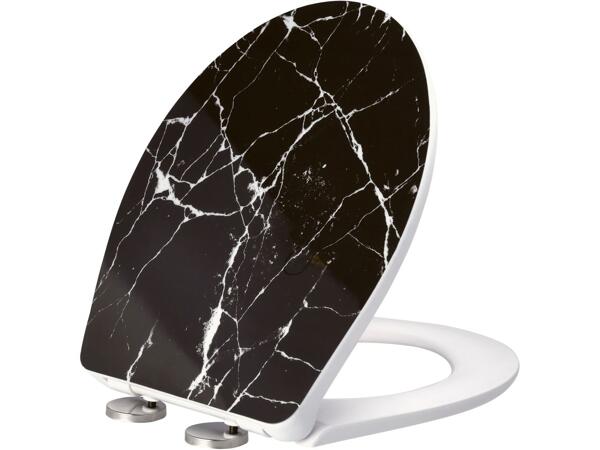 Toilet Seat With Soft Close Mechanism