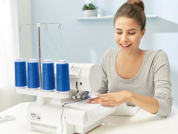 Overlock Sewing Machine