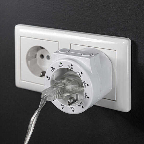 Steckdosenadapter
