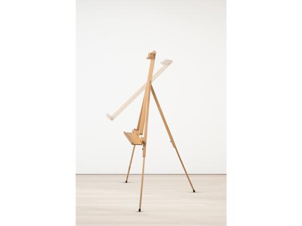 Easel