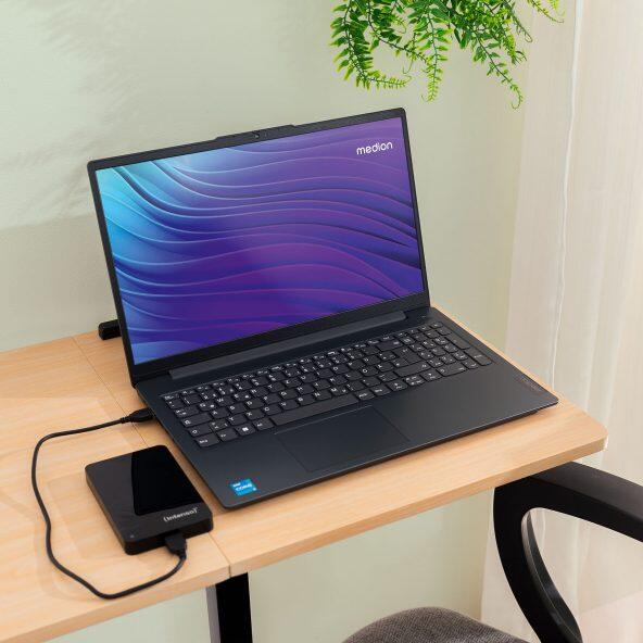 MEDION(R) E15235 				Ordinateur portable de 39,6 cm/15,6"