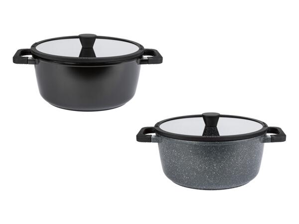 Gryta av gjuten aluminium