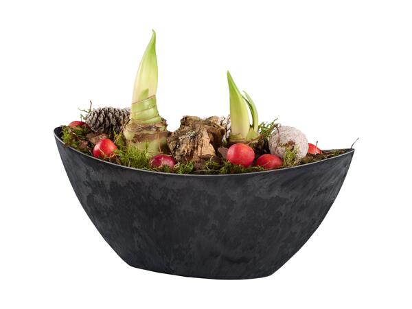 Arrangement de Noël en forme de bateau