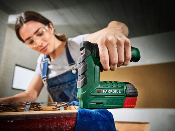 Cordless Tacker / Nailer