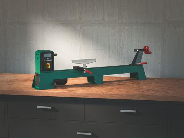 Wood lathe