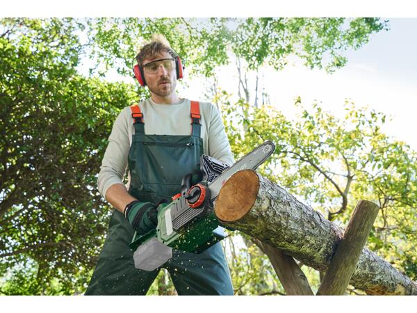 20V Cordless Chainsaw