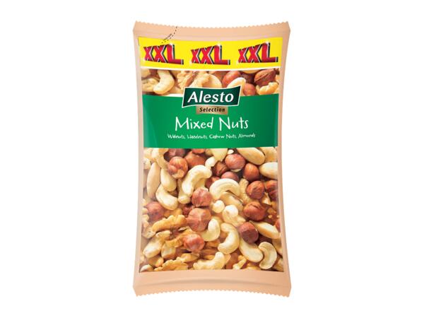 Mixed nuts xxl