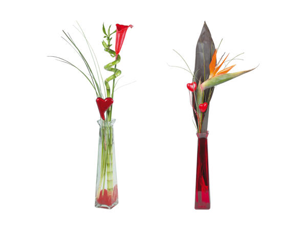 Composition pour la fête des mères dans un vase en verre hauteur: min. 57 cm diverses couleurs de fleurs la pièce