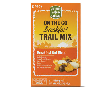 Southern Grove On The Go Breakfast Trail Mix