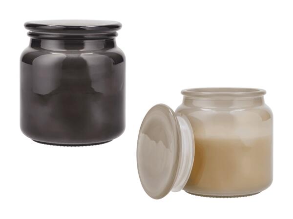 Bougie parfumée dans un verre