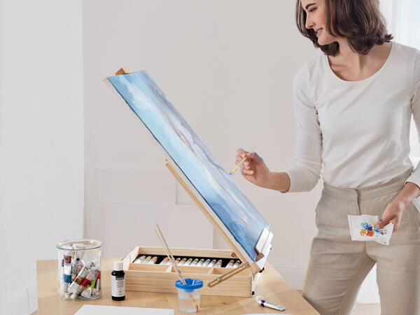Tabletop Box Easel