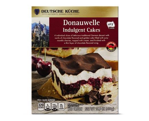 Deutsche Küche 
 Donauwelle or Bienenstich Indulgent Cake