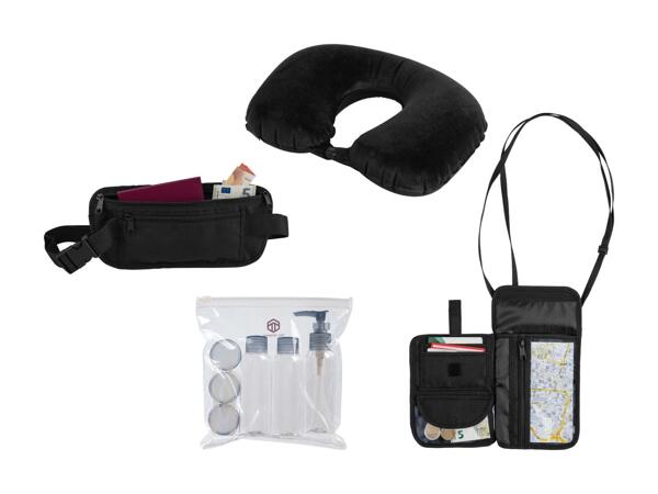Assortiment d'articles de voyage