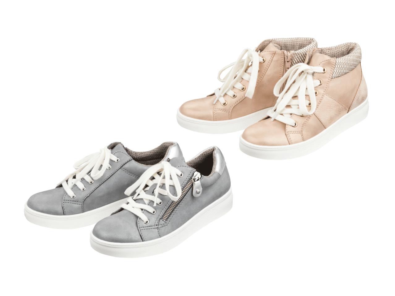 Ladies' Shoes