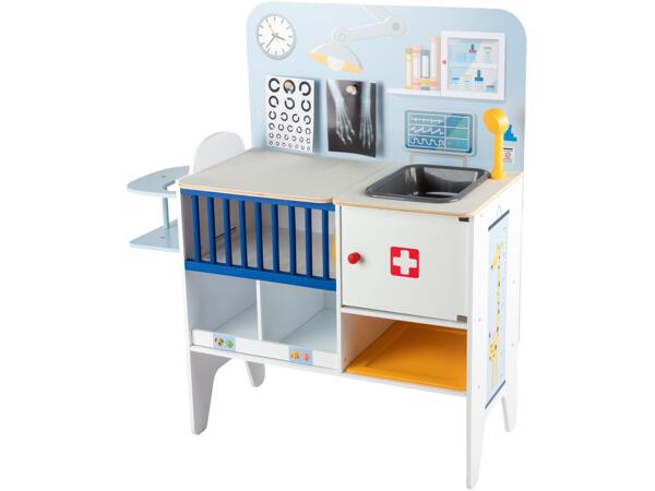 2-in-1 Baby Clinic and Vets