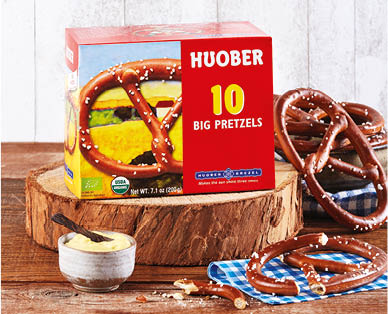 Large Salted Pretzels 200g