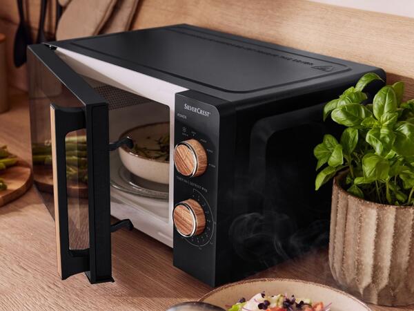 700W Microwave