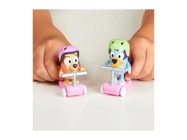 Bluey and Bingo's Scooter Fun Playset