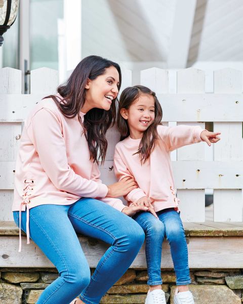Avenue Childrens Pink Sweatshirt