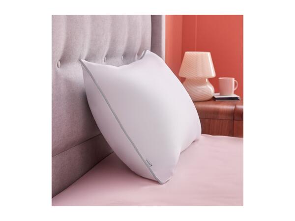 Silentnight The Big One Pillow