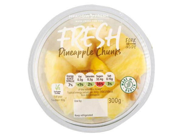 Fresh Cut Pineapple Chunks