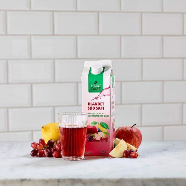 Blandet sød saft