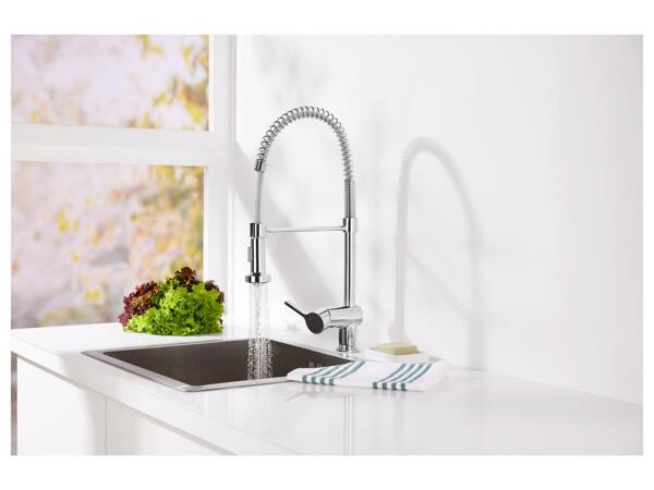 Kitchen mixer tap