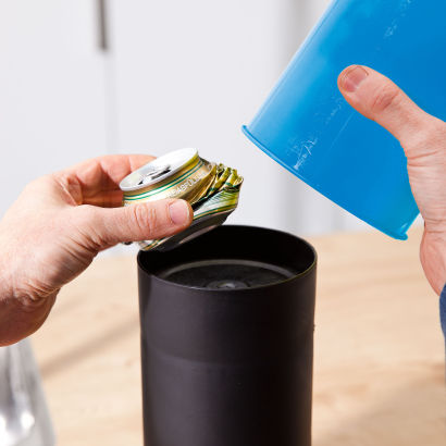 Compacteur de bouteilles et canettes