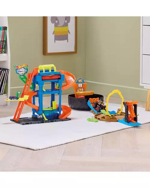 Hot Wheels Big Box