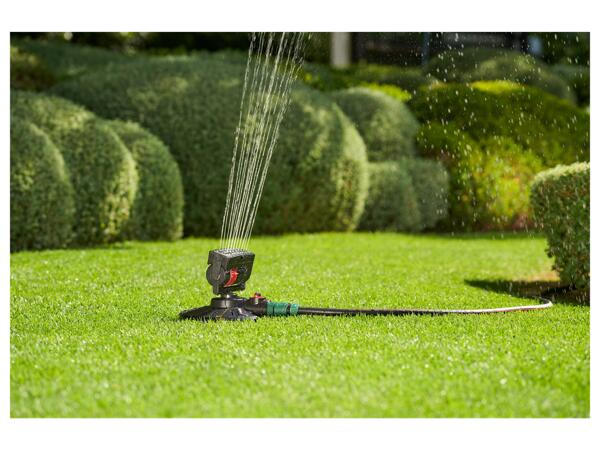 Oscillating Garden Sprinkler